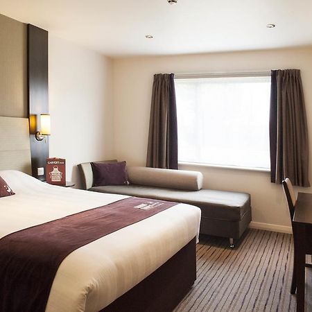 Premier Inn Uttoxeter Eksteriør billede