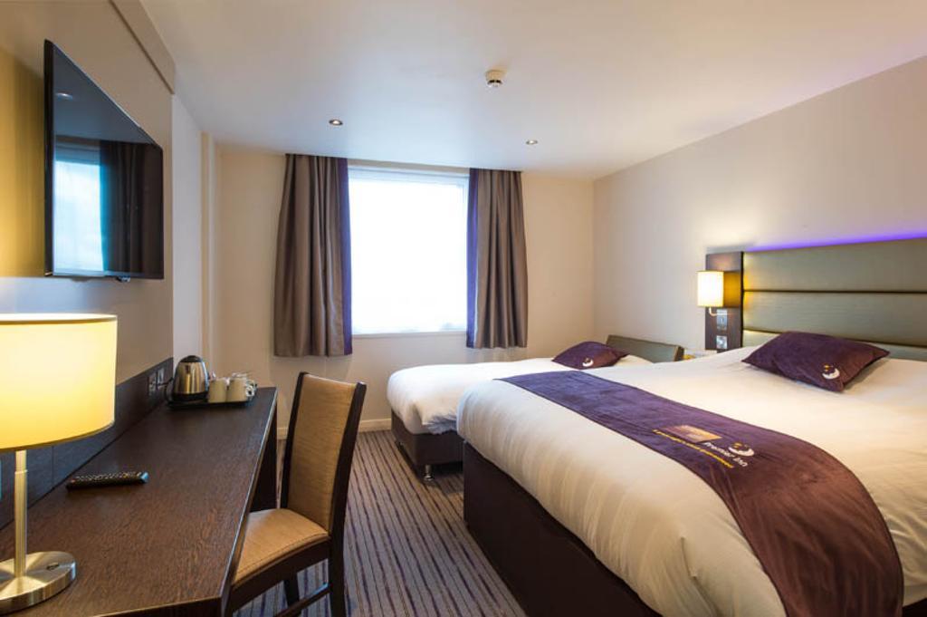 Premier Inn Uttoxeter Eksteriør billede