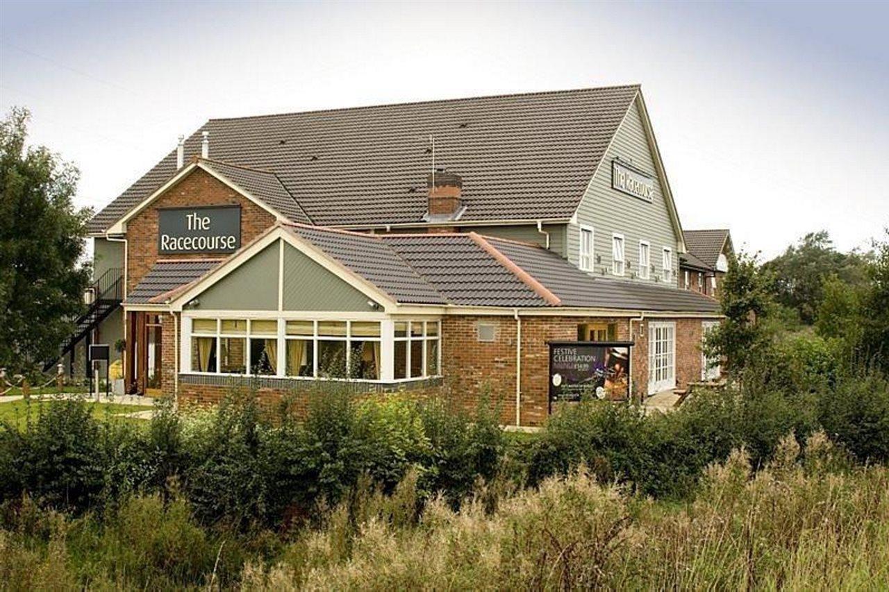 Premier Inn Uttoxeter Eksteriør billede