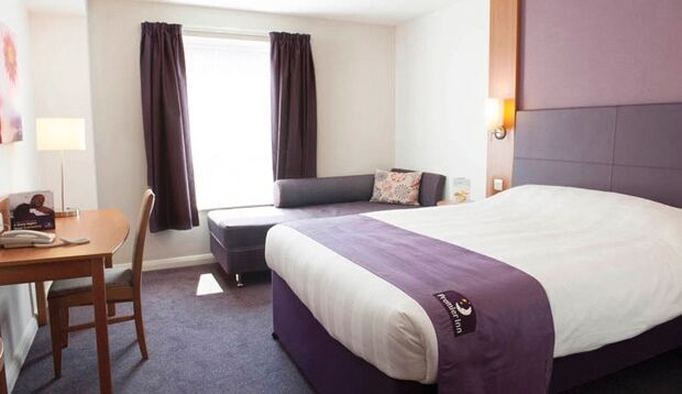 Premier Inn Uttoxeter Eksteriør billede